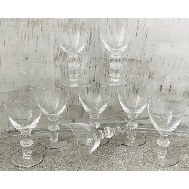 Signed 1950’s Vintage Lalique ‘Saint Hubert’ Crystal Water or Wine Goblet With 3 Frosted Leaf Decorations on the Stem, Art Deco Style- Set of 8 For Sale - Image 9 of 12