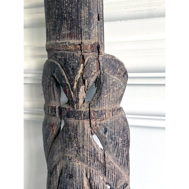 Yam Ceremonial Digging Stick with Carving Papua New Guinea For Sale - Image 16 of 16