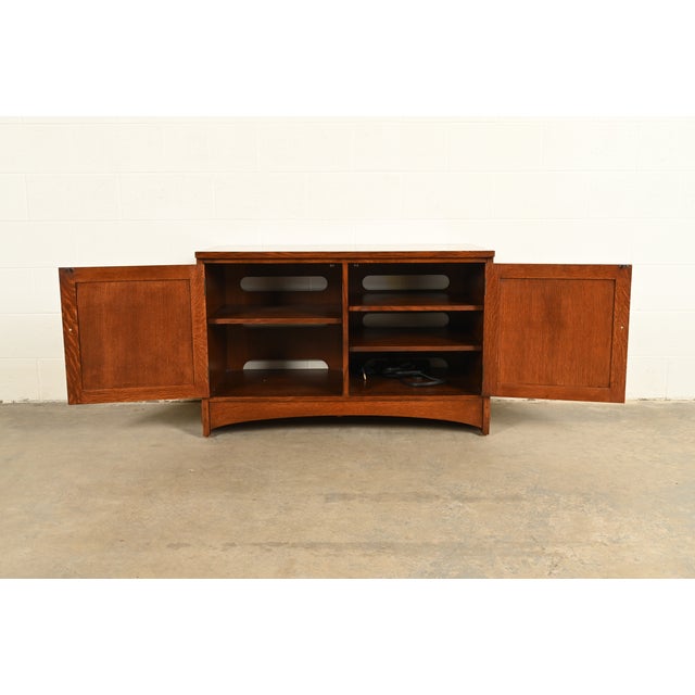 Early 21st Century Stickley Harvey Ellis Collection Mission Arts & Crafts Inlaid Oak Console or Media Cabinet For Sale - Image 5 of 15