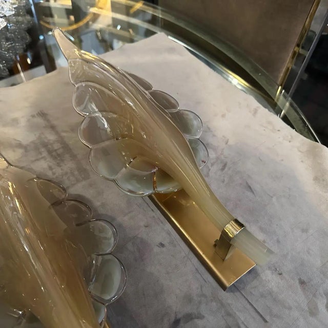 A 1970s Mid-Century Modern Brown Murano Glass Leaf Wall Sconce by Franco Luce For Sale - Image 6 of 12