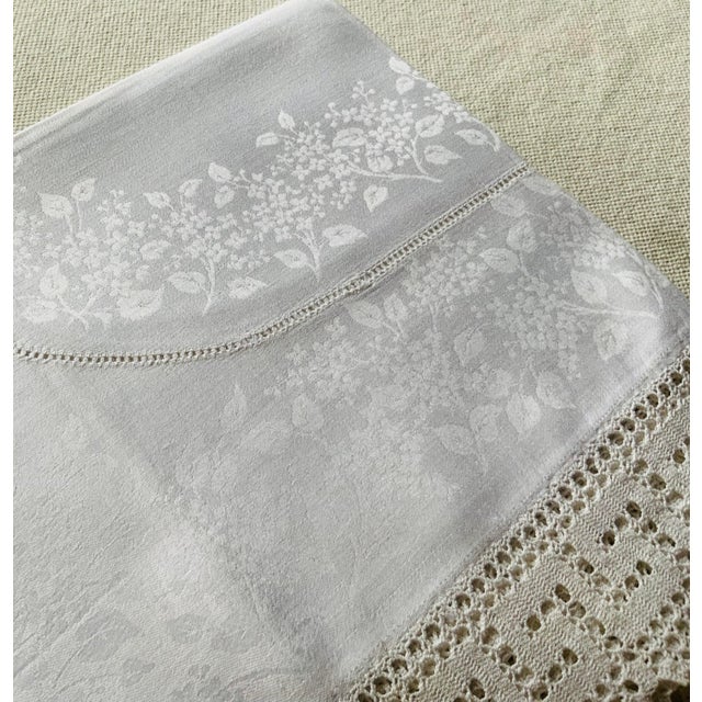 Antique Linen Tea Cloth With Greek Key Lace Border & Woven Medallion Center — Early 20th C. For Sale - Image 14 of 18