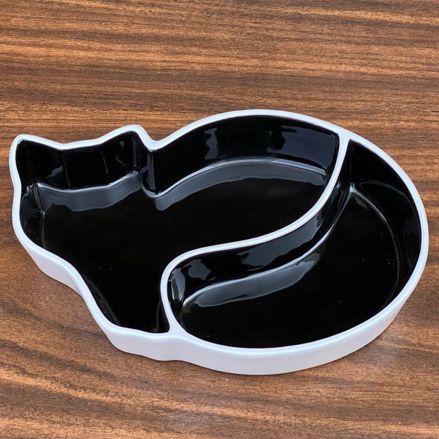 Sagaform Black & White Divided Cat Dish by Ylva Olsson For Sale - Image 9 of 9