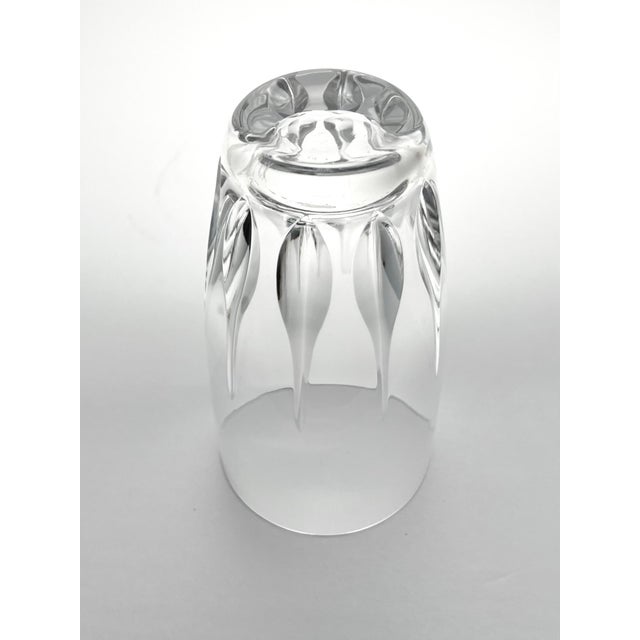 1960s Vintage 8 Crystal Highball Tumbler Glasses, Sharp Flame Cuts For Sale In Dallas - Image 6 of 6