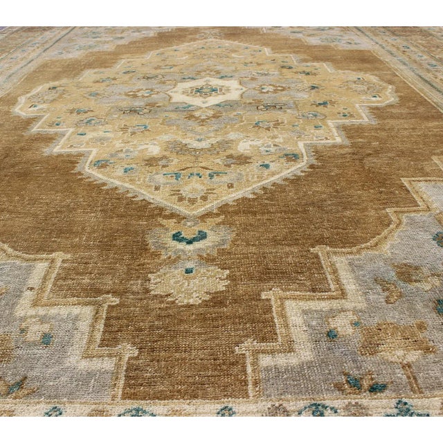 Mid 20th Century Vintage Oushak Turkish Rug in Light Golden Brown Tan and Teal-Green Accents For Sale In Atlanta - Image 6 of 9