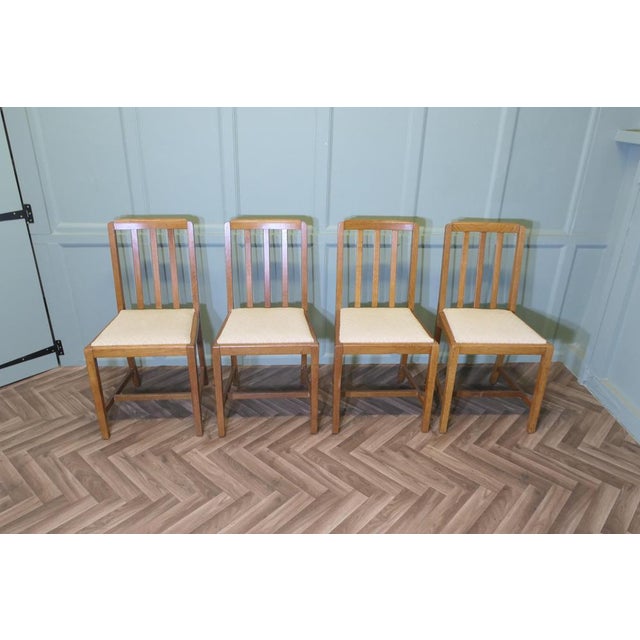 Set of 4 Arts and Crafts Golden Oak Dining Chairs This is a very handsome set of 4 Oak Chairs, the chairs have square legs...