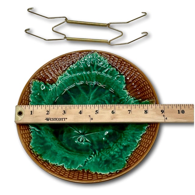 Ceramic Beautiful Antique Late 19th Century Victorian Basket & Leaf Majolica Dish With Bracket for Wall Plate Hanging Display For Sale - Image 7 of 9