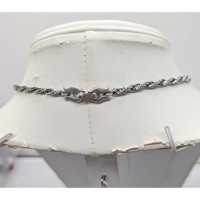 1960s Vintage 1960s Signed Monet Rhodium Plated "Atomic" Pendant Necklace For Sale - Image 5 of 10