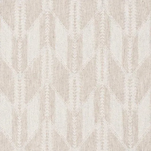 Woven at one of the leading linen mills in Belgium, this fashion forward fabric draws inspiration from the Art Deco...