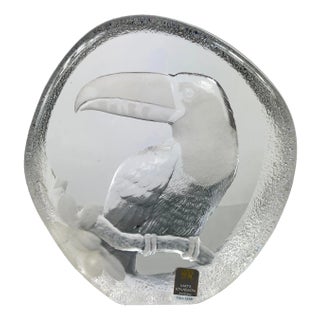 Frosted Crystal Glass Seal Toucan Paperweight Sculpture from Mats Jonasson, 1980s For Sale