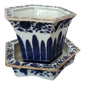 Early 19th Century Chinese Export Porcelain Flower Root Pot Planter Cachepot & Stand - 2 Pieces