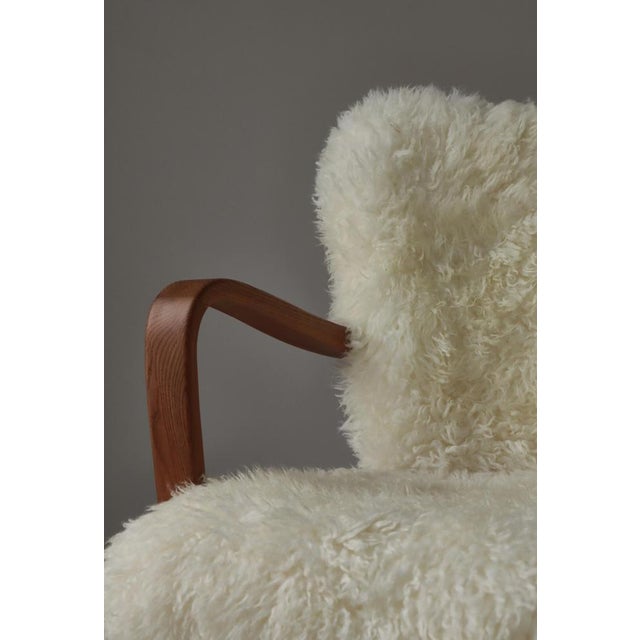 Elm, Cane, and Sheepskin No. 1588 Lounge Chairs from Fritz Hansen, Denmark, 1940s, Set of 2 For Sale - Image 9 of 18