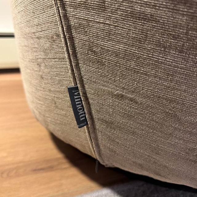Minotti Minotti Portofino Swivel Chair. For Sale - Image 4 of 4