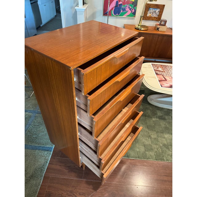 Mid-Century Modern A Mid Century Modern Tallboy in Teak by Austinsuite, Circa 1960s, Attributed For Sale - Image 3 of 12