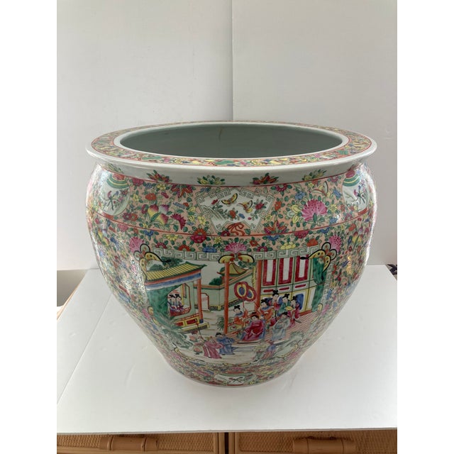 Palace Size Rose Medallion Fish Bowl Pot For Sale - Image 11 of 12
