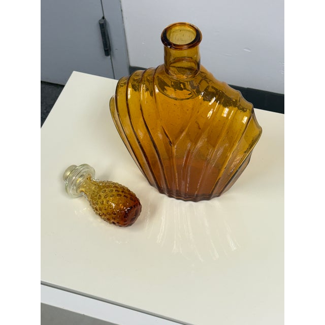 Late 20th Century Diamond Star Amber Pressed Glass Fan Form Decanter + Hobnail Stopper, Vintage For Sale - Image 5 of 12