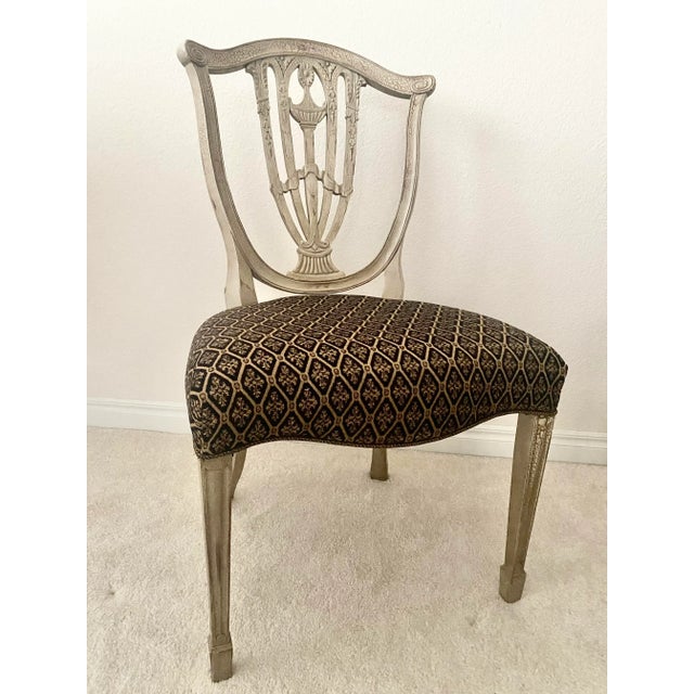 Late 20th Century Hepplewhite Style Intricate Shield Back Set of Six Chairs Excellent Mint Condition. For Sale In Denver - Image 6 of 18