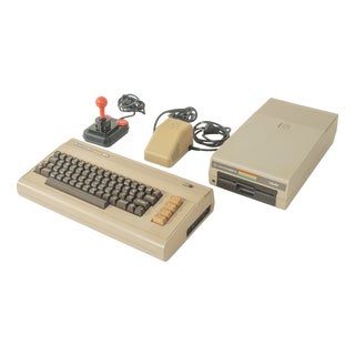 Complete Vintage Commodore 64, 1982, Set of 6 For Sale