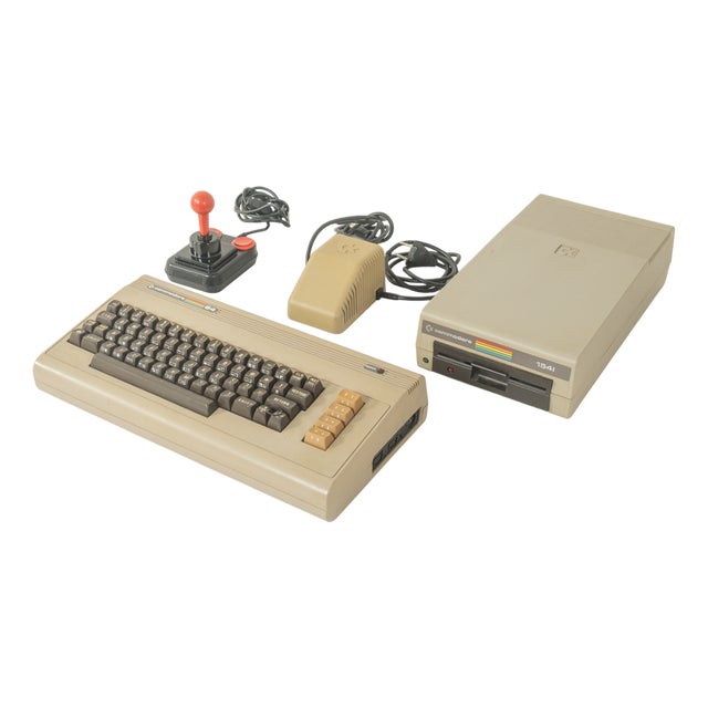 Complete Vintage Commodore 64, 1982, Set of 6 For Sale