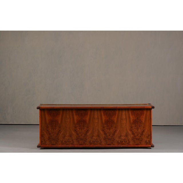 Vintage Italian Sideboard in Burl Elm by Alberto Smania for Studio Smania Interni, Italy, 1960s For Sale - Image 10 of 11