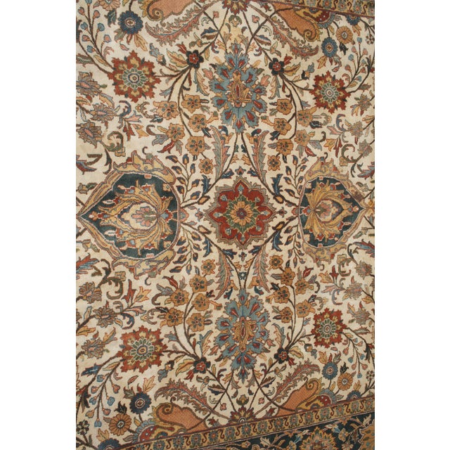 Late 20th Century Floral All Over Traditional Oriental Indo Agra Area Rug For Sale - Image 4 of 11