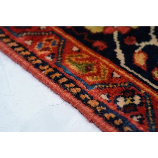 Antique Farahan Sarouk Rug 4'4'' X 6'7'' For Sale In New York - Image 6 of 11