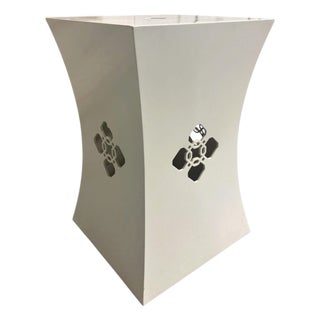 White Lacquered Pedestal For Sale