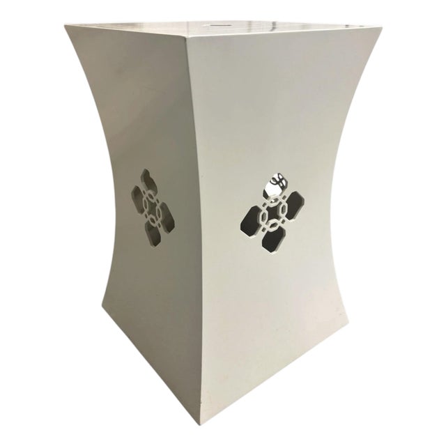 White Lacquered Pedestal For Sale
