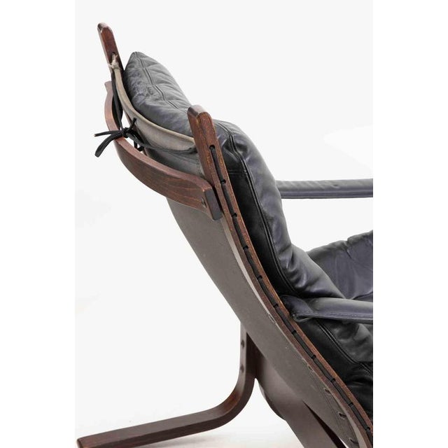 Set of Siesta Louneg Chair and Ottoman in Leather by Ingmar Relling, 1960s For Sale - Image 6 of 7