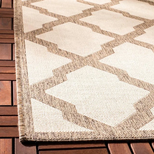 Contemporary Coastal Indoor Outdoor Rug Cream & Beige 3'x5' For Sale - Image 3 of 5