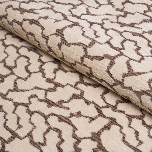 Contemporary Schumacher Anibal Performance Fabric In Stone For Sale - Image 3 of 3