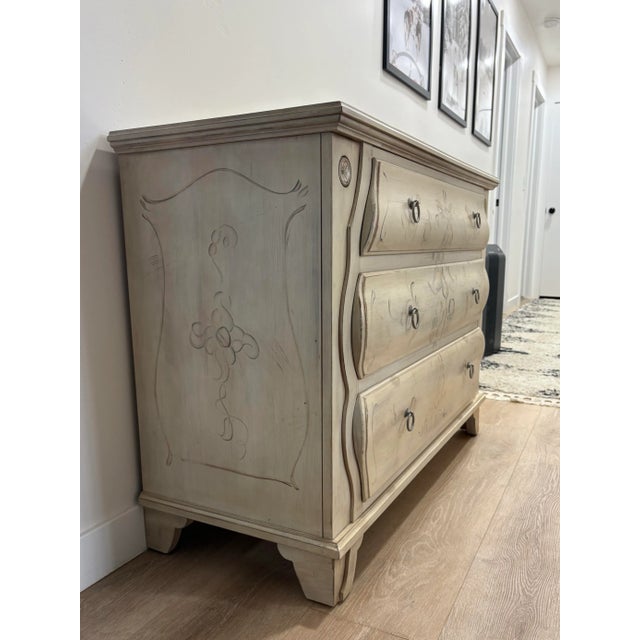 This vintage Ethan Allen dresser is a rare find, produced in the 1990’s as part of the Swedish Home collection. With a...