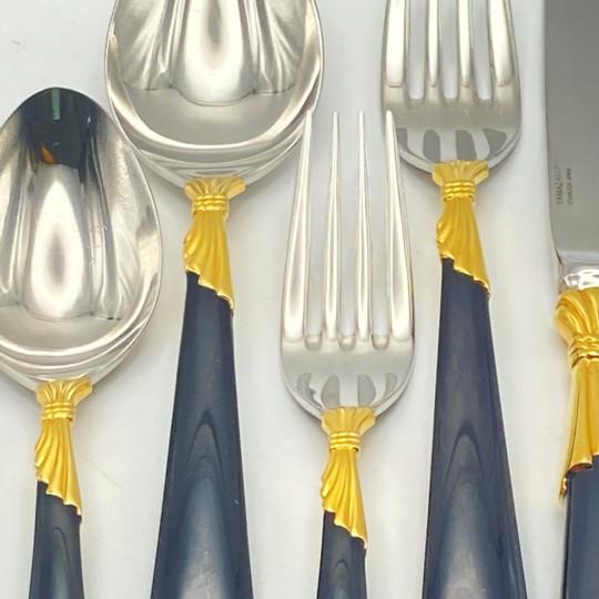 Metal Service for 15 - Yamazaki "Lindi" Black Handle Gold Accent 75-Pieces: 15 Place Settings With Individual Neiman Marcus Storage Pouches For Sale - Image 7 of 17