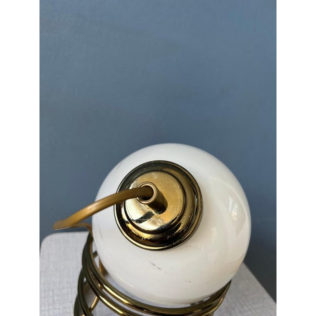 Mid-Century Hollywood Regency Eyeball Table Lamps in Opaline Glass, Set of 2 For Sale - Image 10 of 11