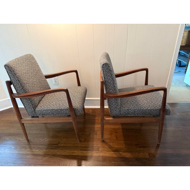 Mid-Century Modern Vintage Danish Walnut MCM Chairs For Sale - Image 3 of 9