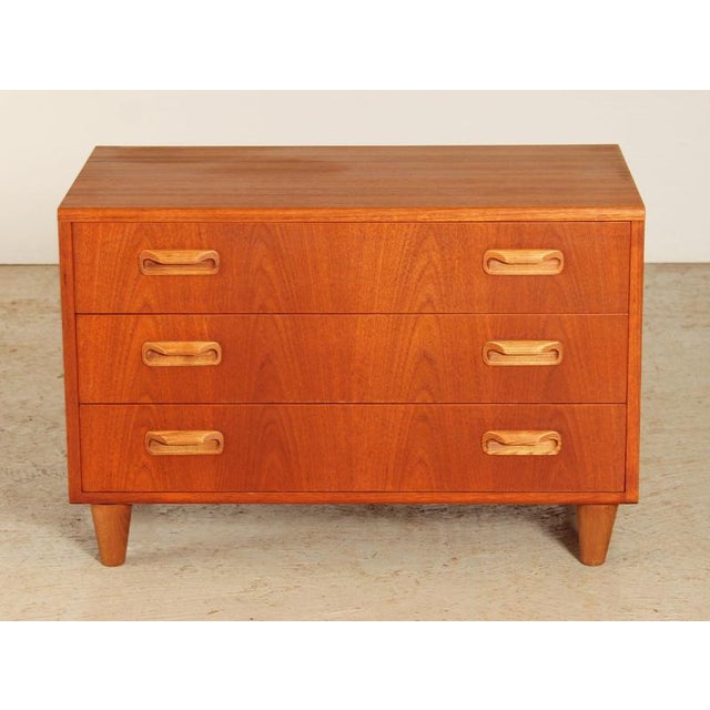 Mid-Century Modern Fresco Chest of Three Drawers from G-Plan, 1960s For Sale - Image 10 of 10