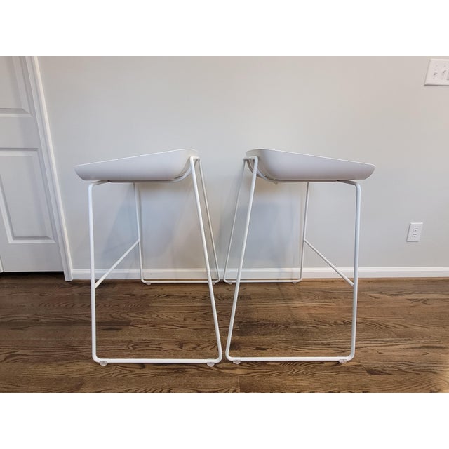 White Steelcase Turnstone Scoop Stools - Set of 4 For Sale - Image 8 of 18