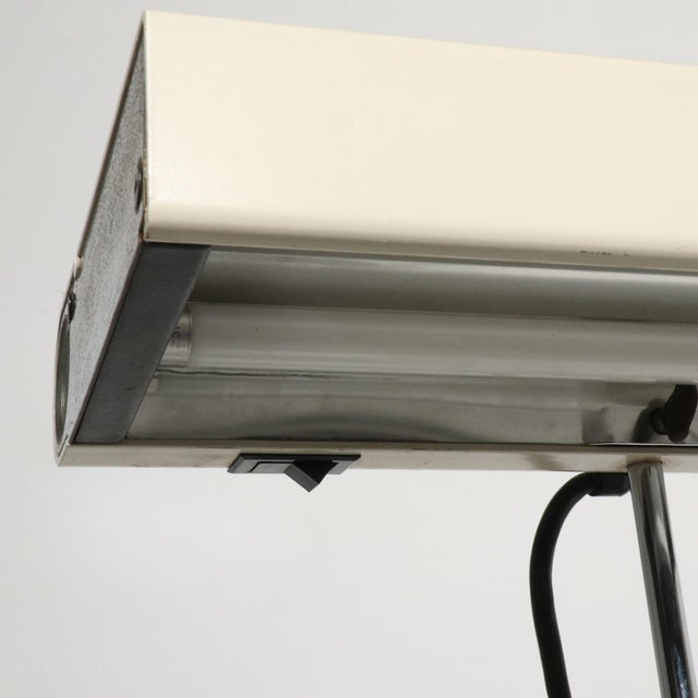 Off-white 1960s Industrial Chrome Tube Table Lamp For Sale - Image 8 of 9