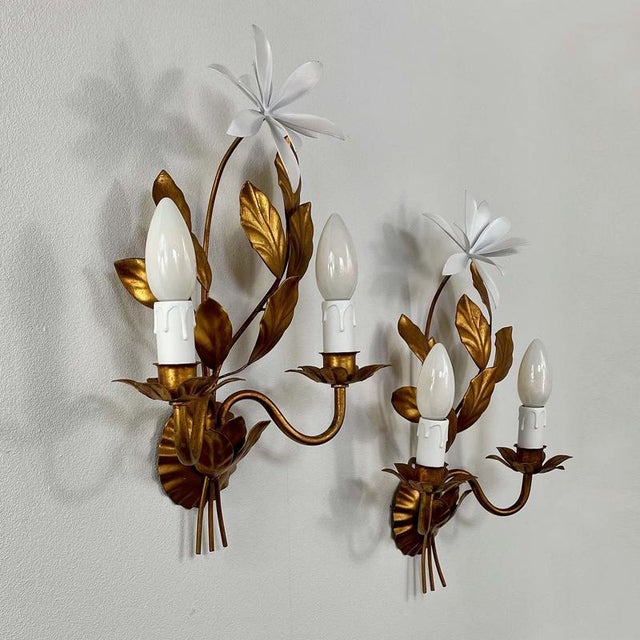 Gilt Floral Wall Lights attributed to Maison Bagues, France 1950s, Set of 2 For Sale - Image 3 of 18