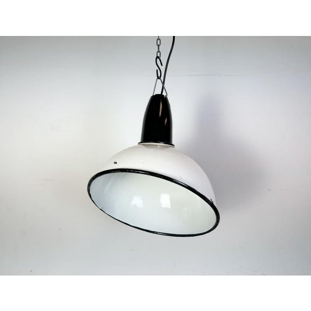Mid-Century Modern Industrial Soviet White Enamel Pendant Lamp, 1960s For Sale - Image 3 of 18