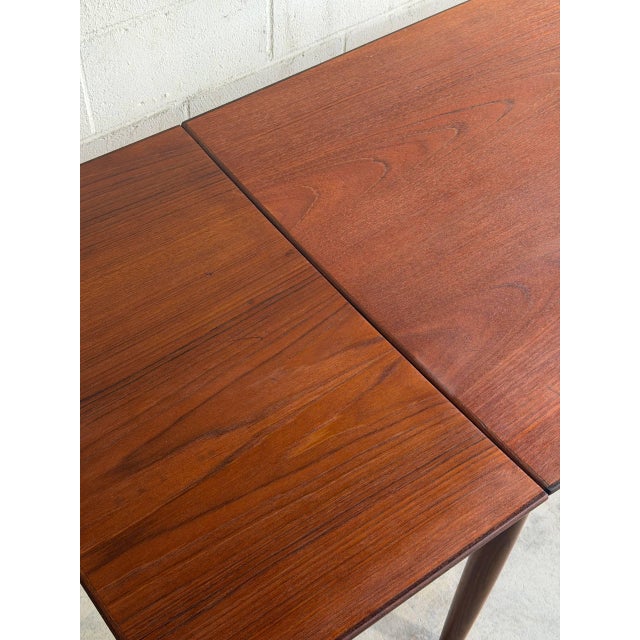 Vintage Danish Modern Teak Extendable Dining Table With Draw Leaves For Sale - Image 10 of 10
