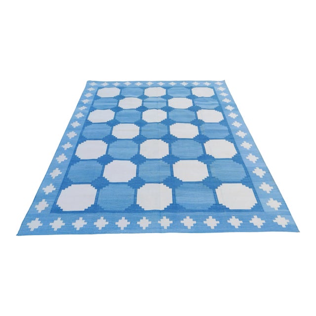 Handmade Cotton Natural Vegetable Dyed Reversible Blue and White Box Pattern Vista Rug - 12'x15' For Sale