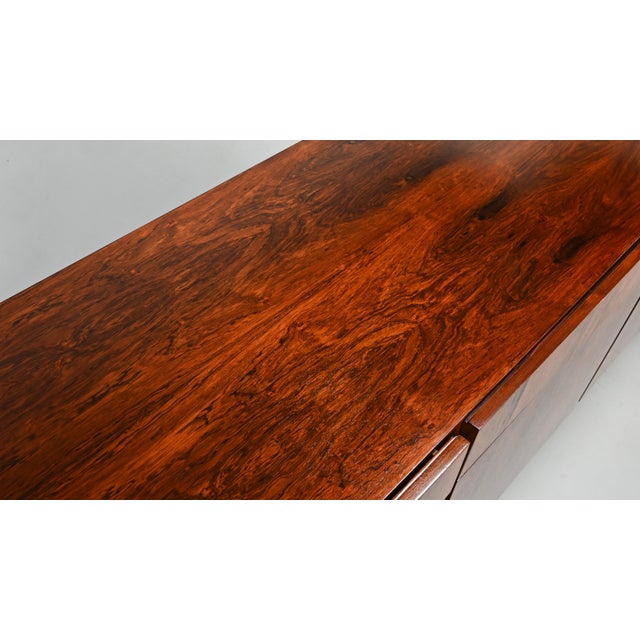 Brown Vintage Danish Rosewood Credenza by Ib Kofod-Larsen, 1960 For Sale - Image 8 of 18