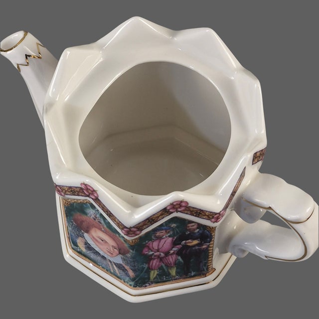 Vintage Gothic Style James Sadler England Queen Elizabeth I Tea Pot For Sale - Image 9 of 10