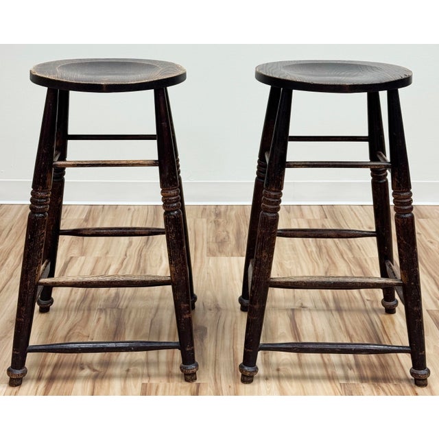 Early 20th Century Vintage English Style Turned Wood Bar Stools, a Pair For Sale - Image 5 of 13