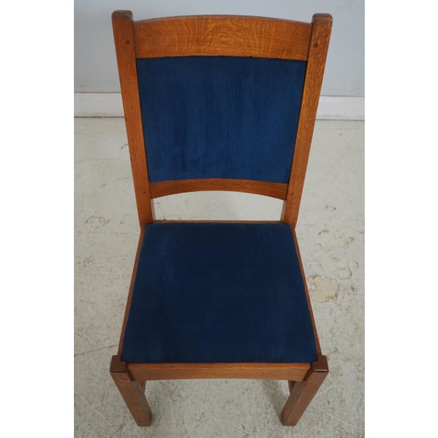 Age: C.2004 Details: Finish No.35 Arts & Crafts Style Condition: Minor Wear To Upholstery Size: 18.5w x 18d x 37.5h Seat...