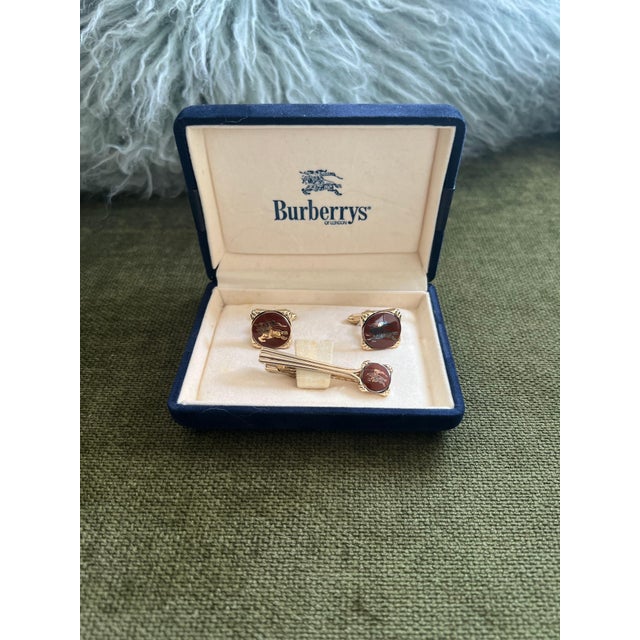 Vintage Burberry Gold Plate & Red Lacquer Cufflinks & Tie Clip "Circa 1970s" For Sale - Image 17 of 18