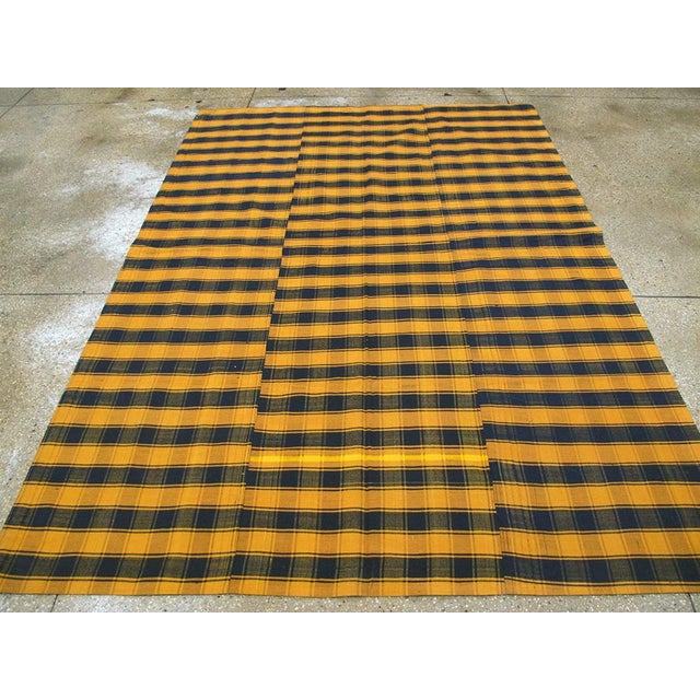 Mid 20th Century Galerie Shabab Collection Plaid Mid-20th Century Handmade Turkish Flat-Weave Kilim Room Size Accent Rug For Sale - Image 5 of 10