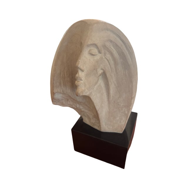 1980s 1980 Austin Productions Modernist Female Sculpture on Original Glossy Black Plinth For Sale - Image 5 of 10