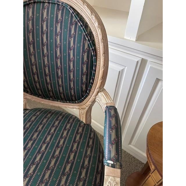 French Attributed Ethan Allen French Louis XVI Style Armchairs For Sale - Image 3 of 5