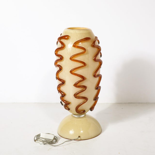 Mid-Century Hand-Blown Murano Glass Uplight in Vellum Hue W/ Sandstone Trailing For Sale - Image 12 of 18